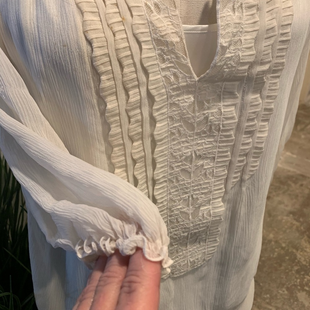 Blouse - Picture 3 of 4